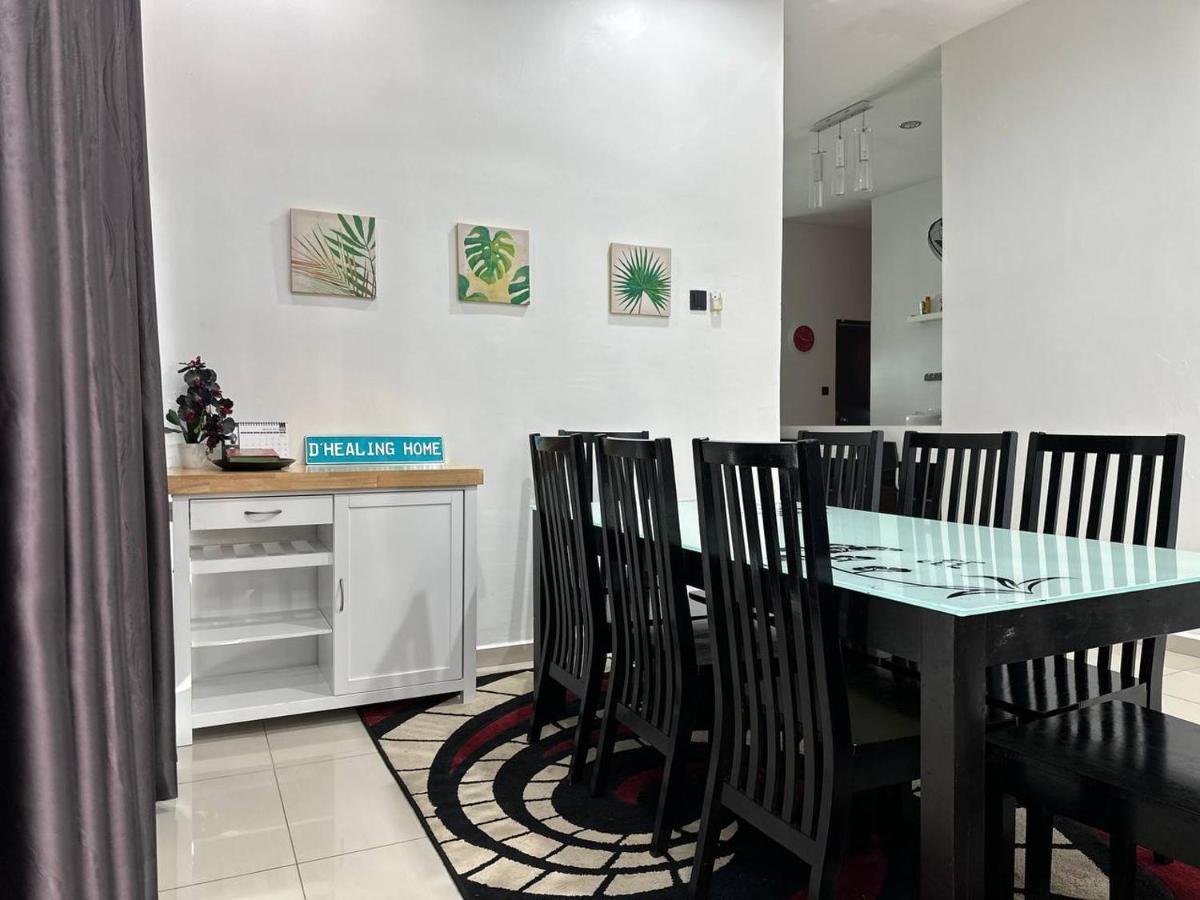 Bandar Melaka Family Bungalow Private Pool Bbq Wifi Netflix Exterior photo